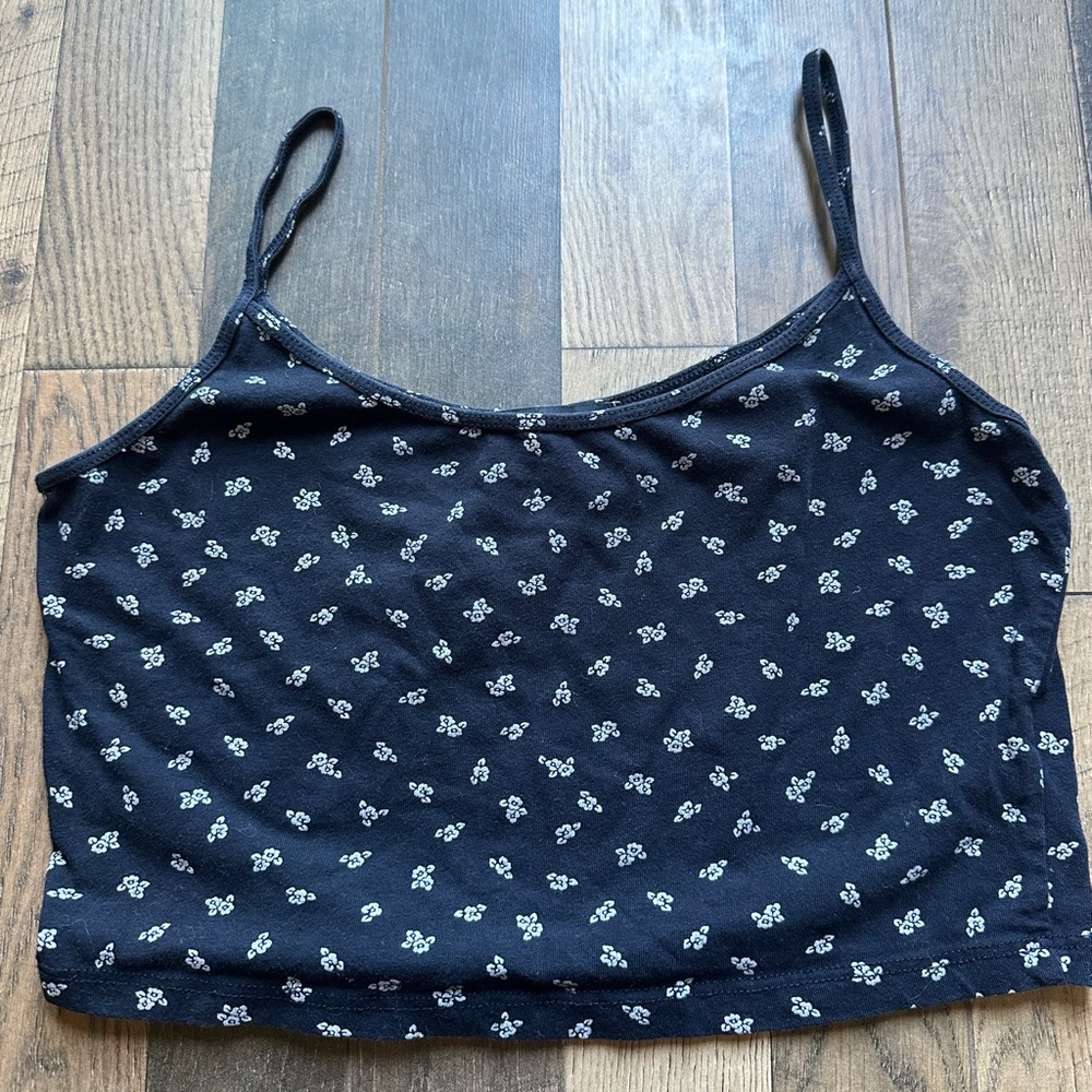 Brandy Melville cropped tank